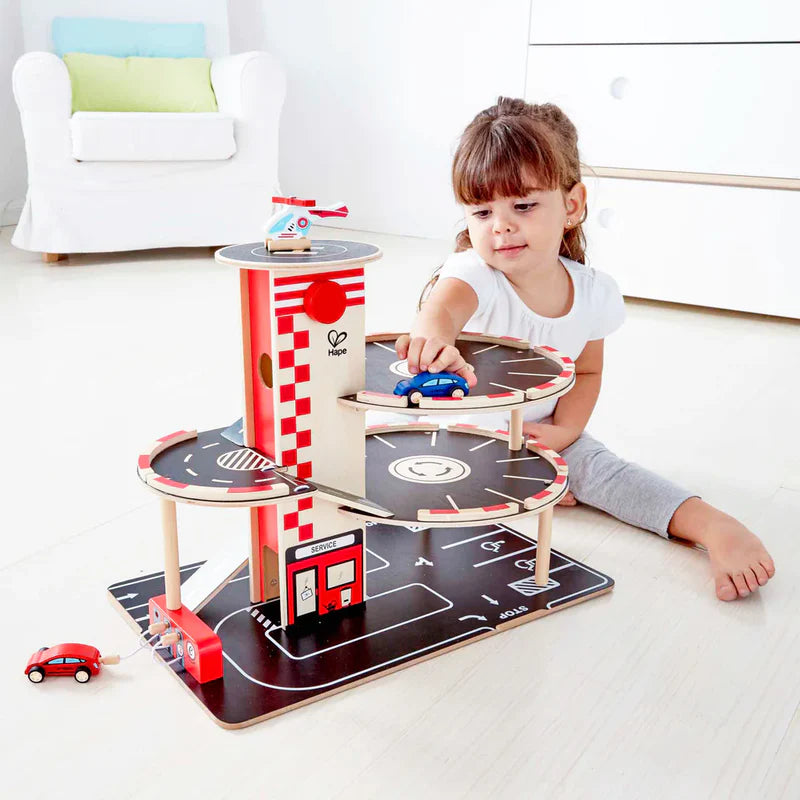 Hape Park n Go Garage Wooden